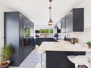 Kitchen- click for photo gallery